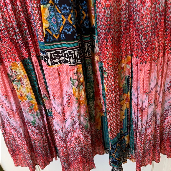 Colorful Maxi Dress - Picture 6 of 8